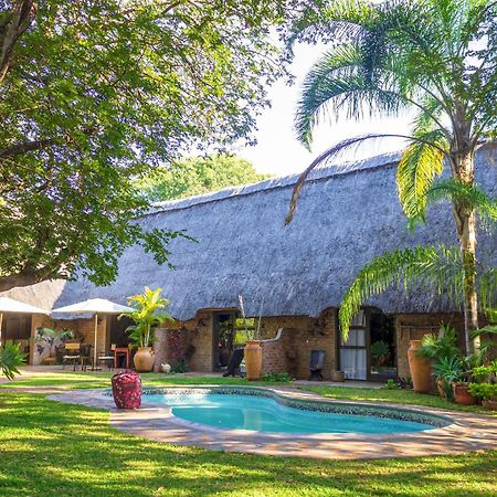 Nguni Lodge Victoria Falls Exterior foto