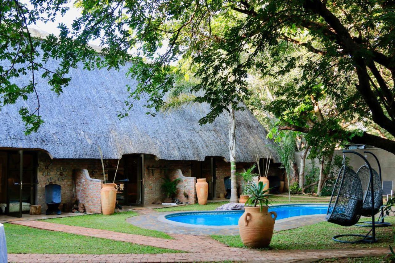 Nguni Lodge Victoria Falls Exterior foto