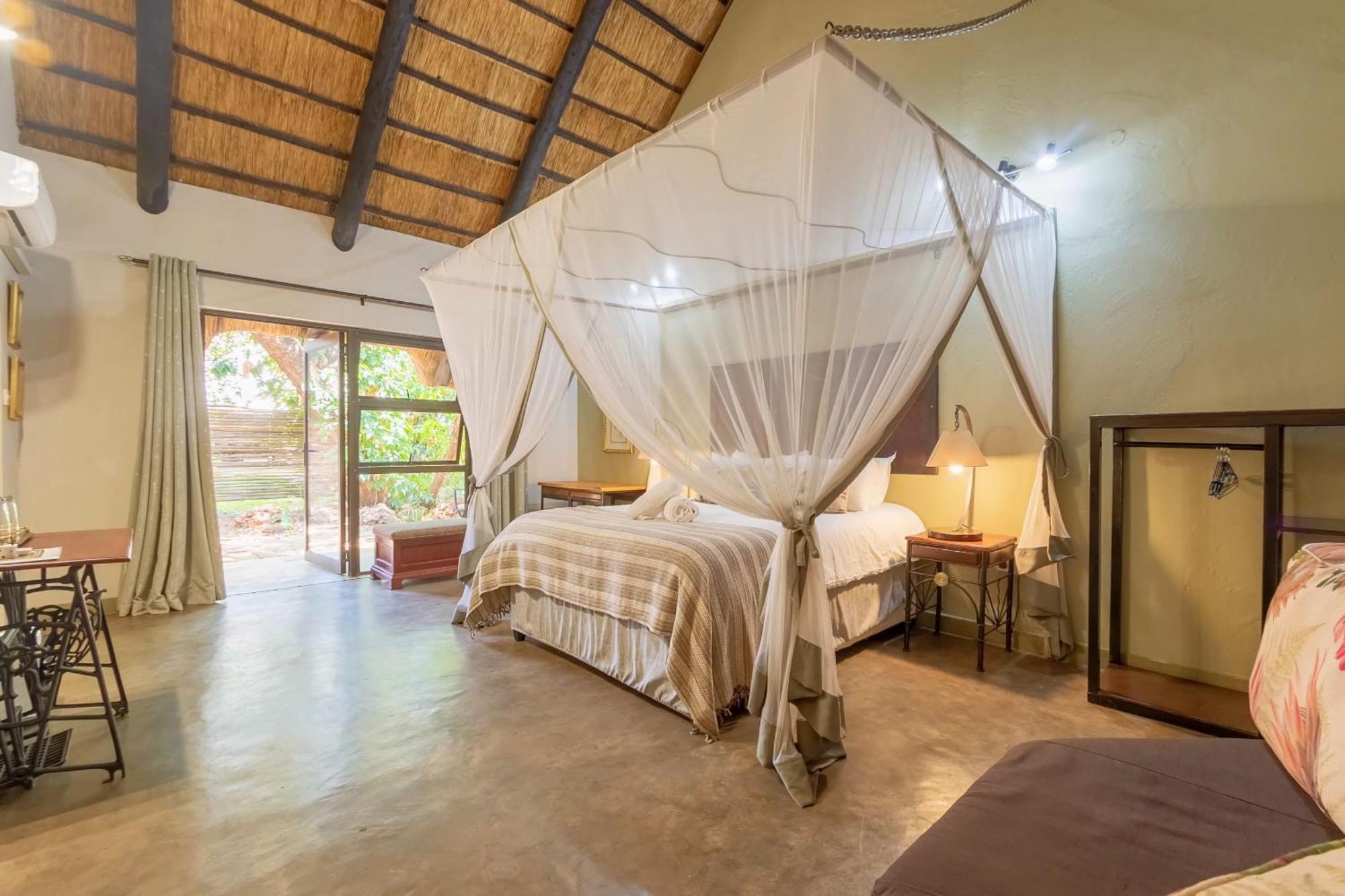 Nguni Lodge Victoria Falls Exterior foto
