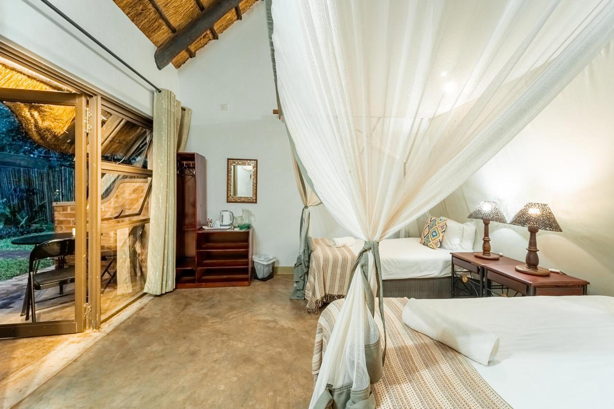 Nguni Lodge Victoria Falls Exterior foto