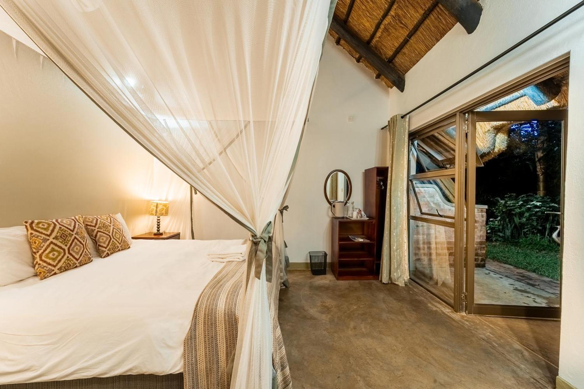 Nguni Lodge Victoria Falls Exterior foto