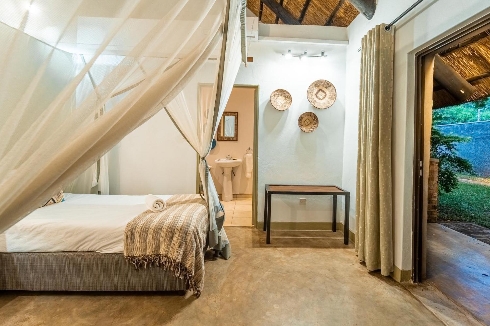 Nguni Lodge Victoria Falls Exterior foto